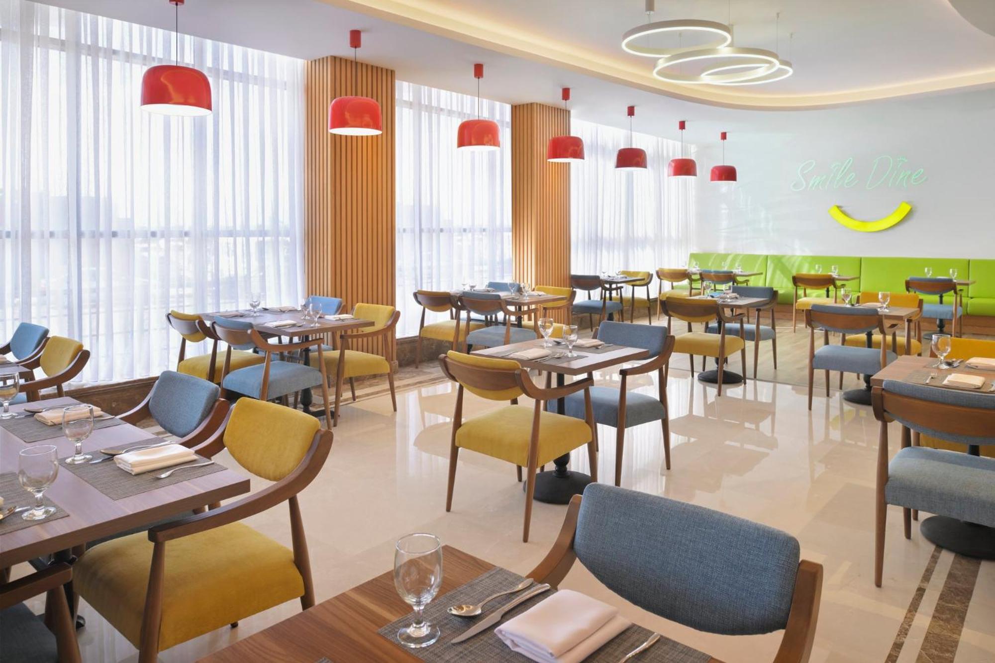 Holiday Inn Jeddah Corniche By Ihg Экстерьер фото
